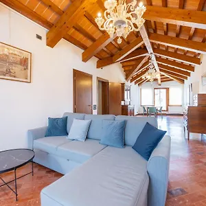 Appartamento Luxury Penthouse With Terrace, Venezia