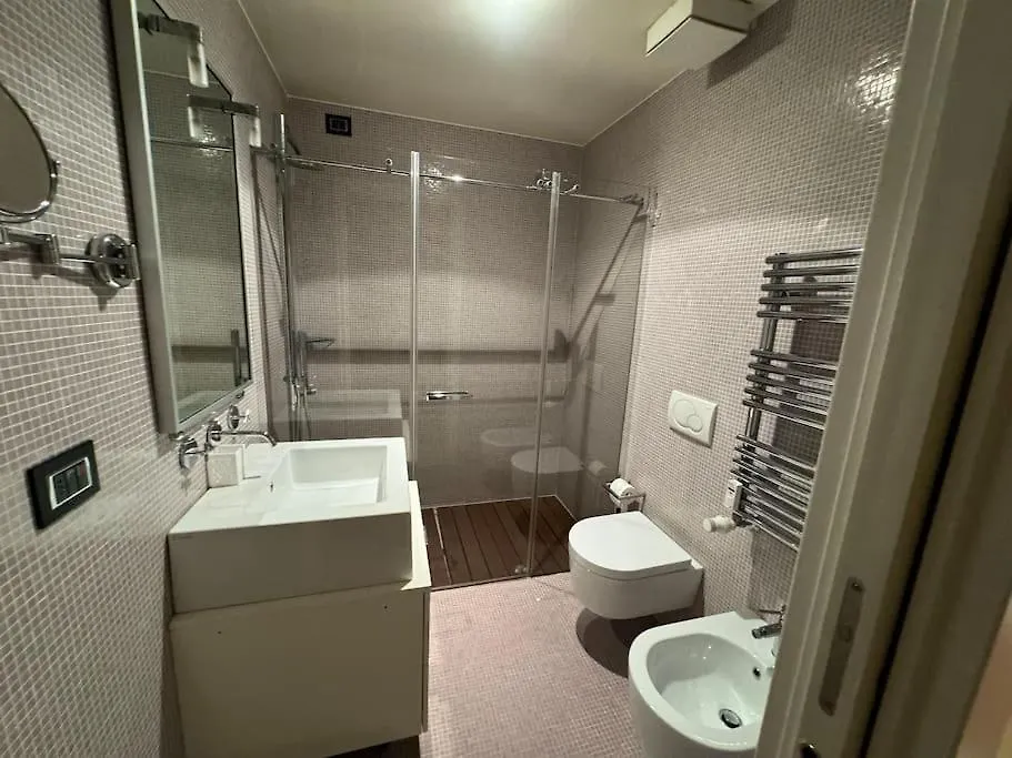 Grand Canal Diamond Venice Apartment